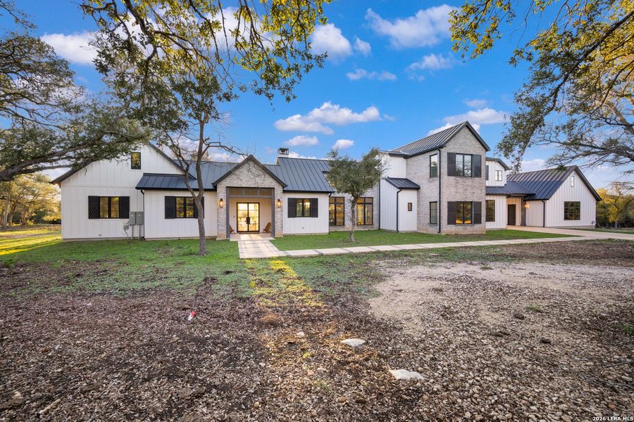 Image 35 of a home in .