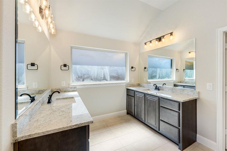 Furnished interior view inside a new home in Hampton Park, Glenn Heights (Image 5). Furnished interior view inside a new home in Hampton Park, Glenn Heights (Image 5).