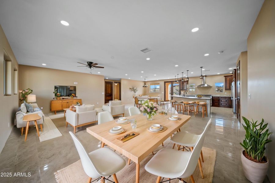 Virtual Staged Image Dining Area