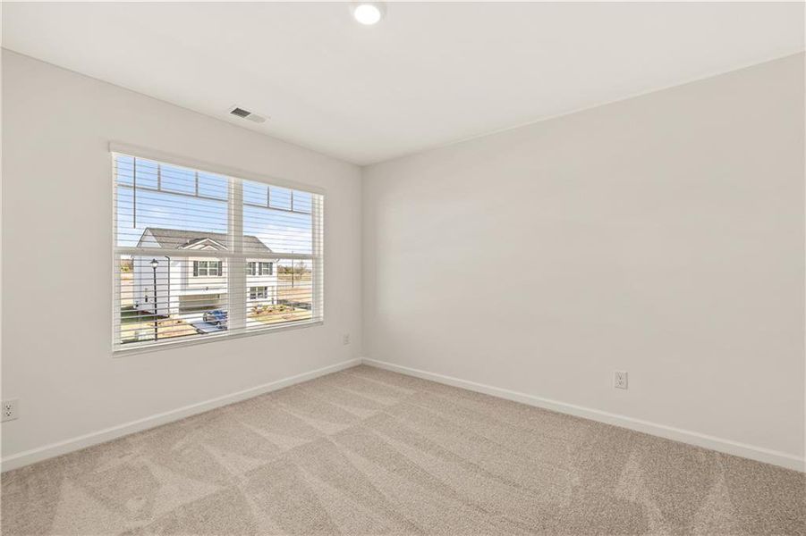 Spacious, unfurnished interior of a new home in Twin Lakes, Hoschton (Image 23).