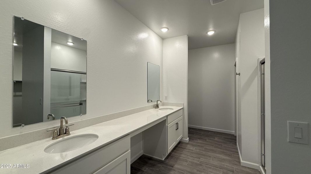 015 - Primary Bathroom 015 - Primary Bathroom