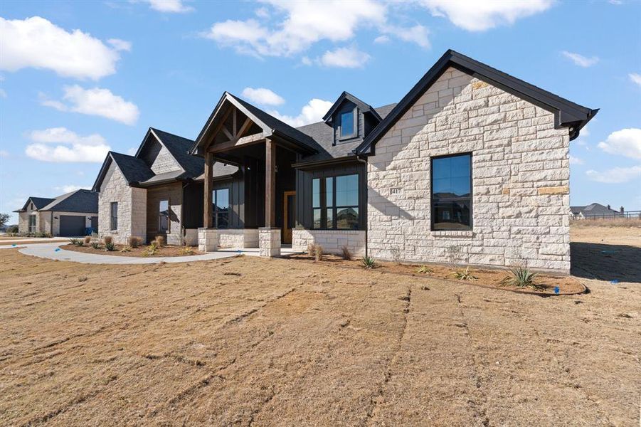 Image 38 of a home in .