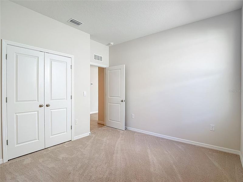Spacious, unfurnished interior of a new home in Mirada, San Antonio (Image 69).