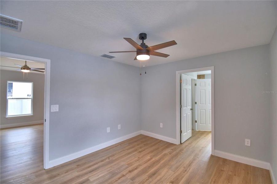 Spacious, unfurnished interior of a new home in , Bartow (Image 33).