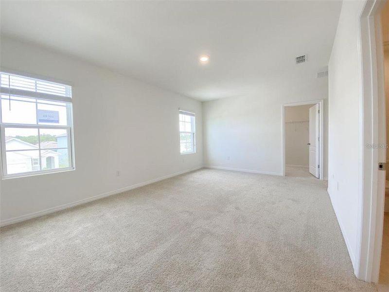 Spacious, unfurnished interior of a new home in , Davenport (Image 17). Spacious, unfurnished interior of a new home in , Davenport (Image 17).