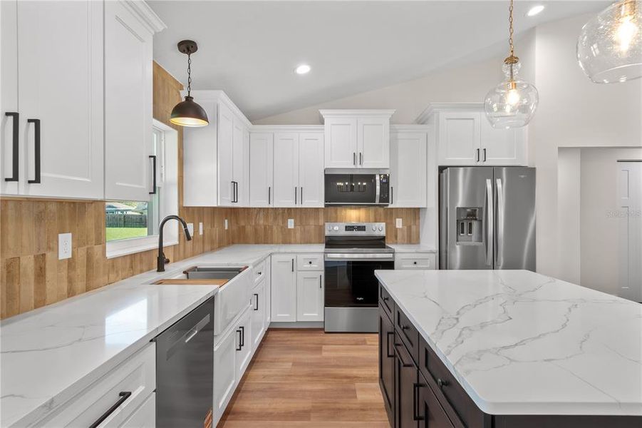 Furnished interior view inside a new home in , Dunnellon (Image 8).