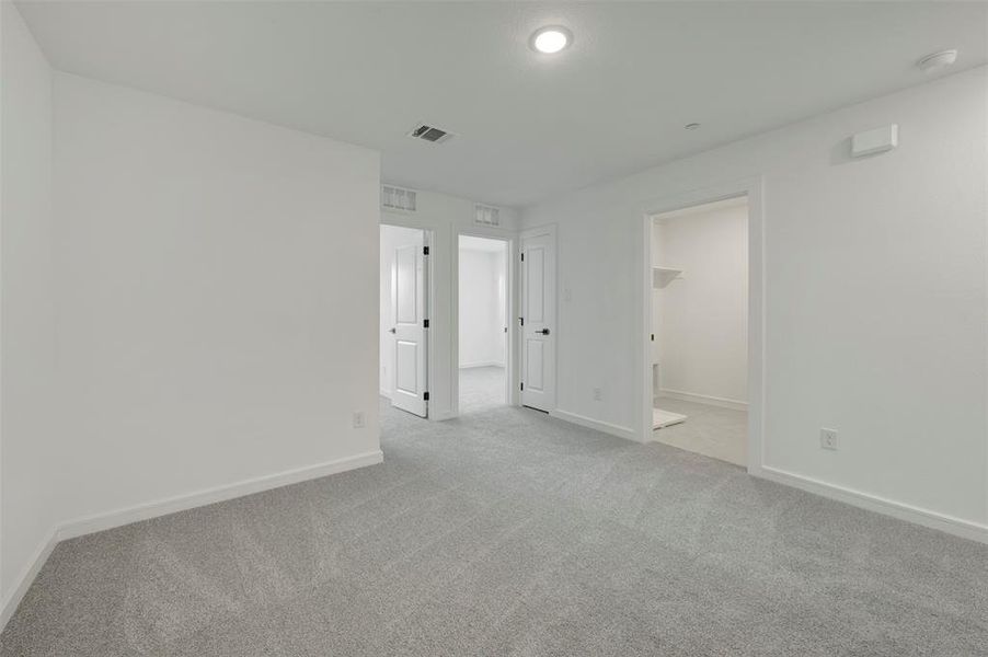 Spacious, unfurnished interior of a new home in Providence Commons, Providence Village (Image 24). Spacious, unfurnished interior of a new home in Providence Commons, Providence Village (Image 24).