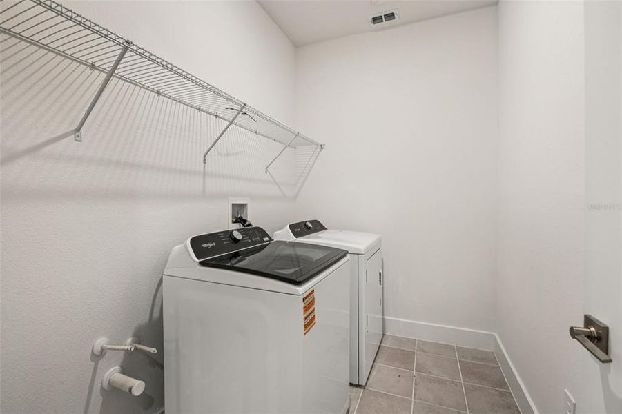 Close-up of interior finishes inside a home in Legends Preserve - Signature Series, Daytona Beach (Image 13).