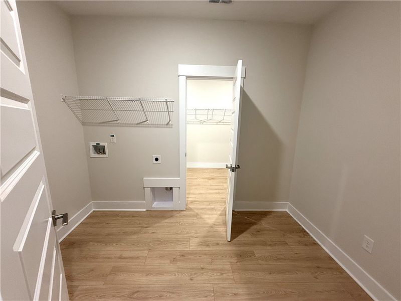 This dedicated laundry space combines practicality
