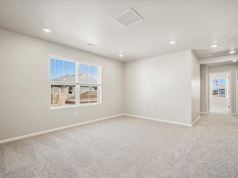 Photos are representative only and are not of the actual home. Actual finishes, elevation, and features may vary. Photos are representative only and are not of the actual home. Actual finishes, elevation, and features may vary.