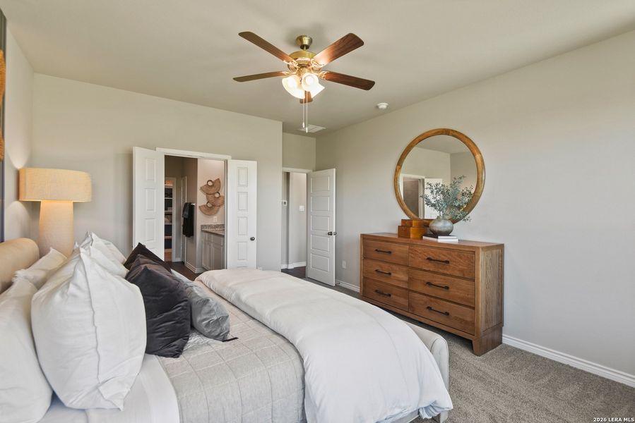 Furnished interior view inside a new home in Cinco Lakes, San Antonio (Image 12). Furnished interior view inside a new home in Cinco Lakes, San Antonio (Image 12).