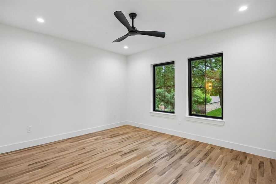 Spacious, unfurnished interior of a new home in , Dallas (Image 22).