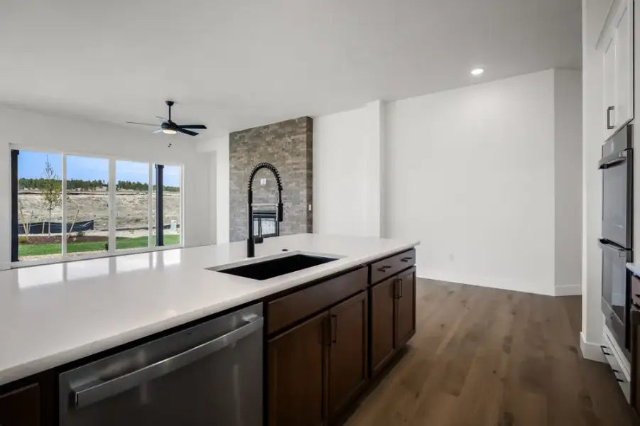 The Glisen - Kitchen
