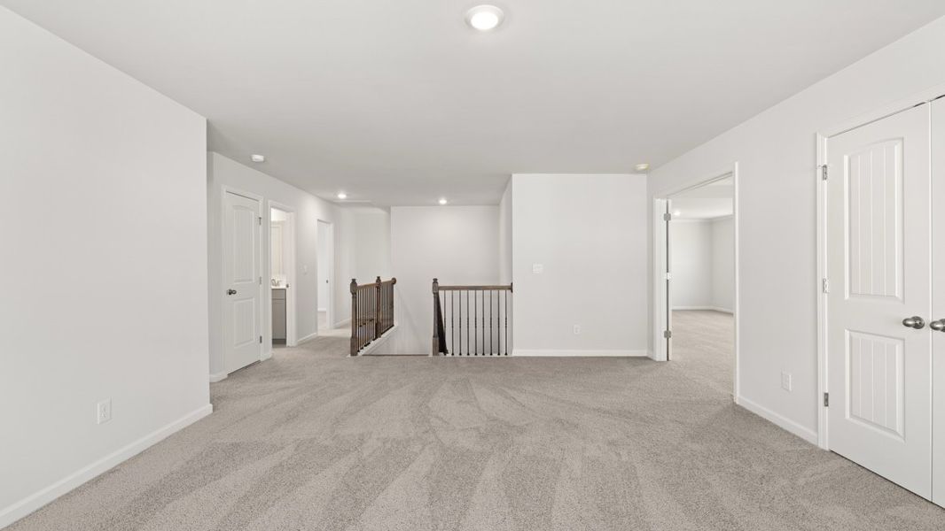 Representative unfurnished interior of a home built from the Bellview by D.R. Horton in Hamptons at Riverwood East, Dallas (Image 23).