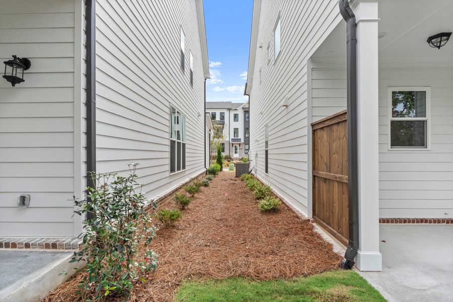 Representative exterior details of a home built from the The Castleberry by The Providence Group in Palisades Single Family, Cumming (Image 30).