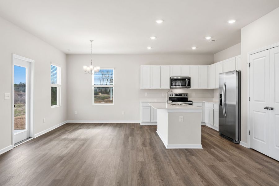 1,889sf New Home in Richlands, NC.  - Slide 12