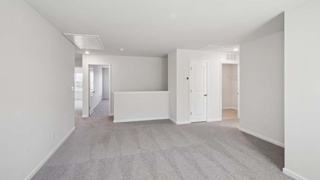 Representative unfurnished interior of a home built from the Columbia by D.R. Horton in Twinleaf Meadows, Monroe (Image 20).