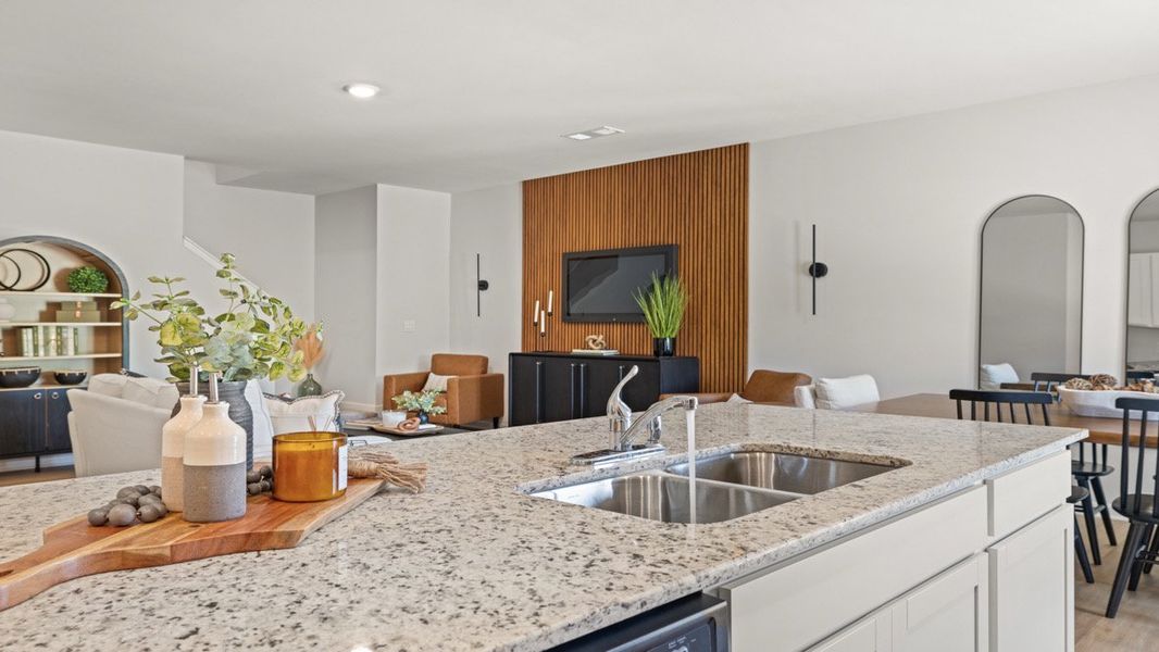 Representative furnished interior of a home built from the SUDBURY 24' TOWNHOME by D.R. Horton in Rolling Meadows, Jasper (Image 11).