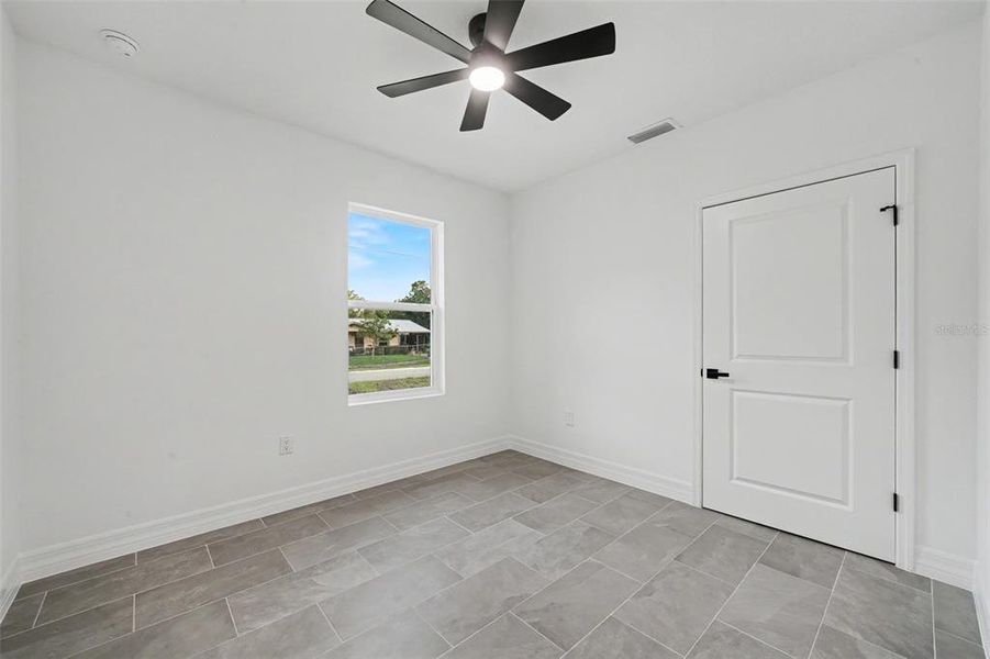 Spacious, unfurnished interior of a new home in , Avon Park (Image 18).