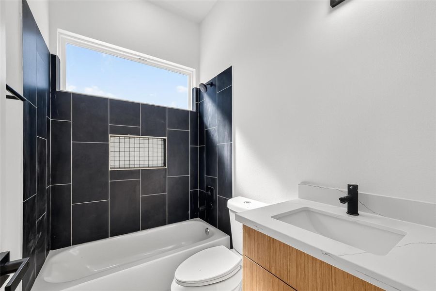 Furnished interior view inside a new home in , Houston (Image 10). Furnished interior view inside a new home in , Houston (Image 10).