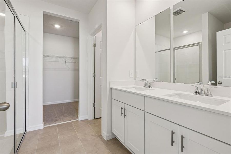 Furnished interior view inside a new home in Bradbury Creek - Signature Series, Haines City (Image 5).