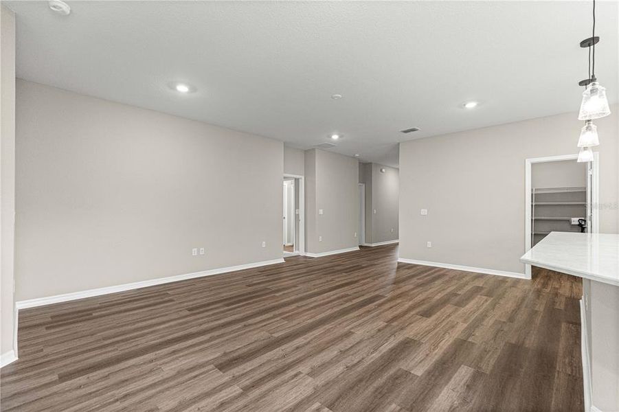 Spacious, unfurnished interior of a new home in , Ocala (Image 38).