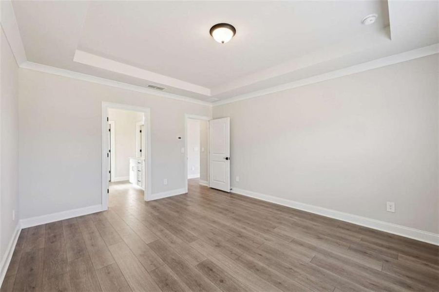 Spacious, unfurnished interior of a new home in River Pointe, Monroe (Image 42).