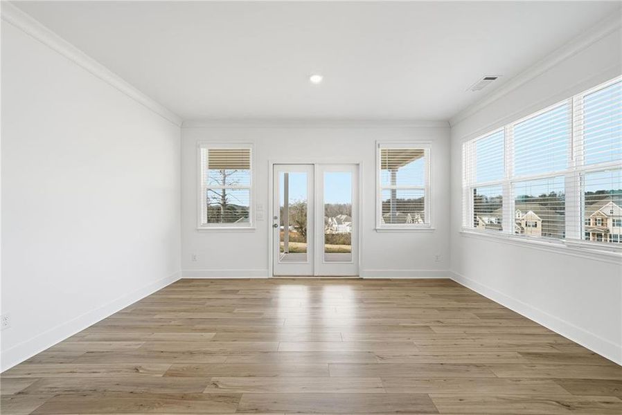 Spacious, unfurnished interior of a new home in Deer Valley, Canton (Image 16).