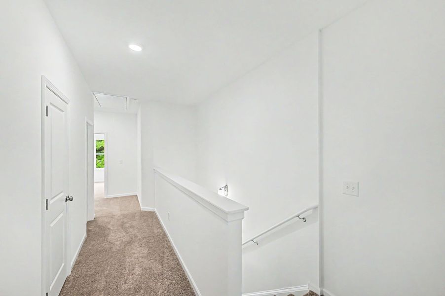 Spacious, unfurnished interior of a new home in Ironhorse, Dickson (Image 34).