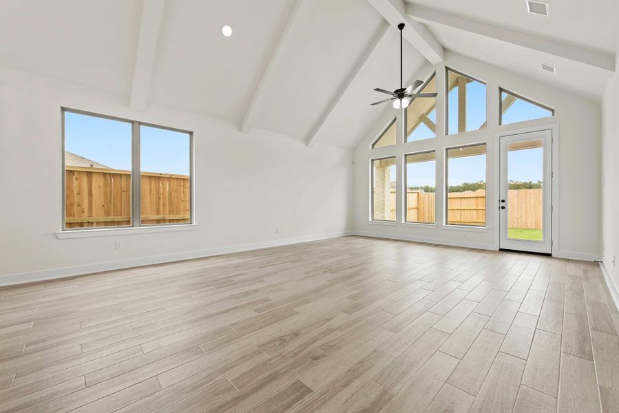 Spacious, unfurnished interior of a new home in The Trails - 45', New Caney (Image 11). Spacious, unfurnished interior of a new home in The Trails - 45', New Caney (Image 11).