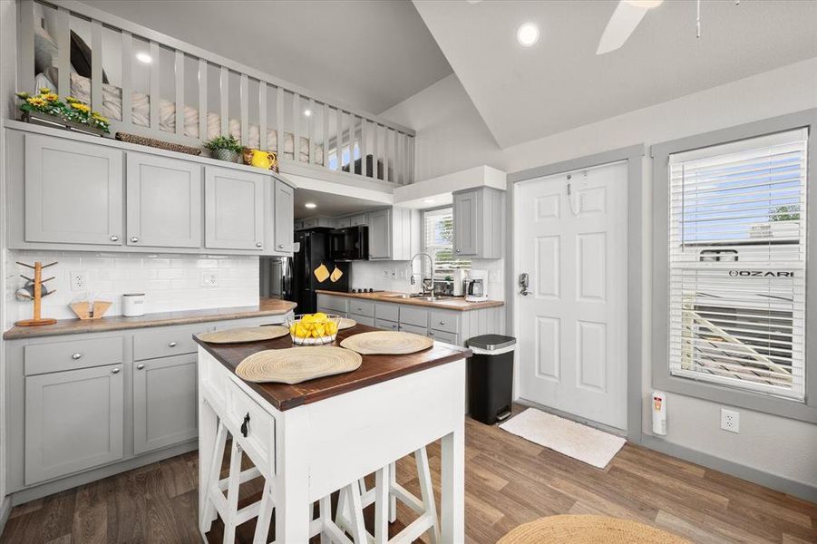 The dining space seats 4 with cleverly stowed seating.