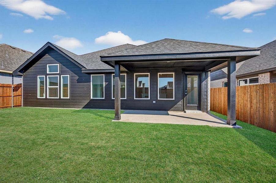 Exterior details and patio area of a home in Hickory Hill, Sherman (Image 26). Exterior details and patio area of a home in Hickory Hill, Sherman (Image 26).
