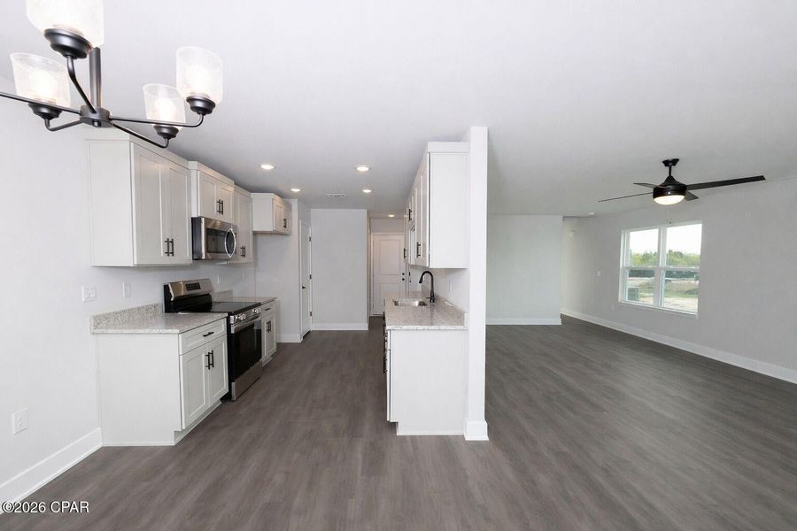 Furnished interior view inside a new home in Fox Glenn, Panama City (Image 7).