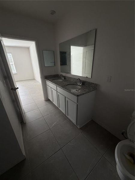 Image 11 of a home in .