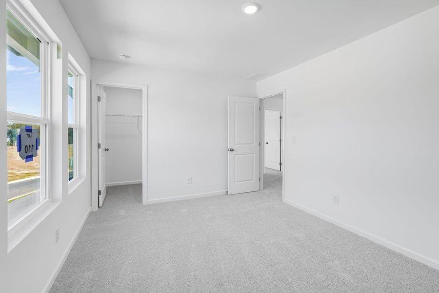 Spacious, unfurnished interior of a new home in Windance Lake, Loganville (Image 20).