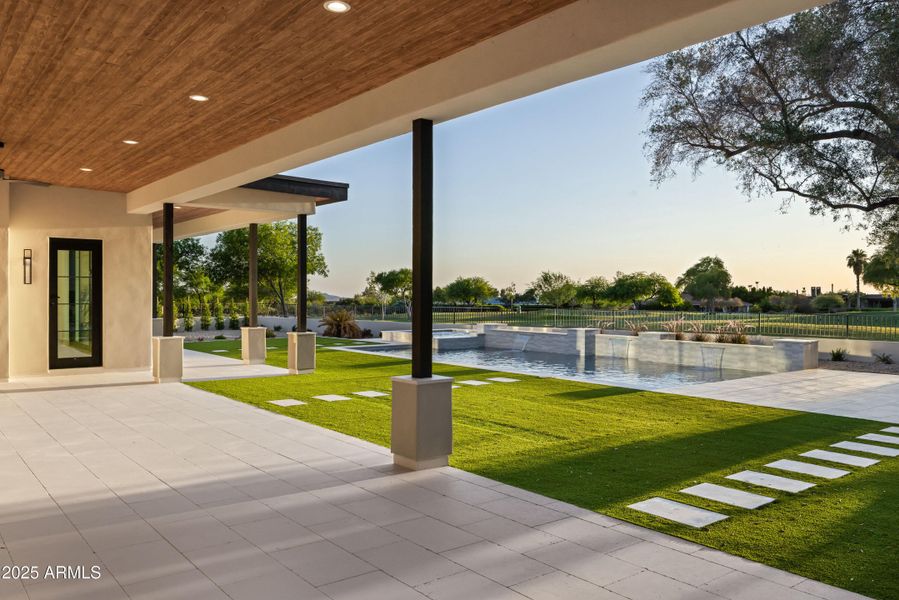 23002 N. Country Club Trail-38