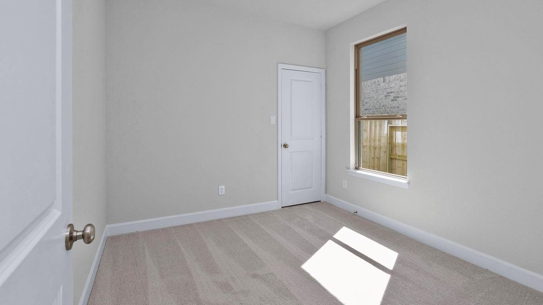 Spacious, unfurnished interior of a new home in Marvida 45' - Gated, Cypress (Image 3). Spacious, unfurnished interior of a new home in Marvida 45' - Gated, Cypress (Image 3).