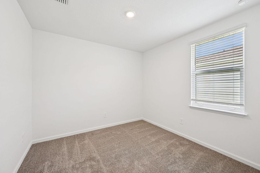 Spacious, unfurnished interior of a new home in Hampton Park - Classic Series, Vero Beach (Image 25). Spacious, unfurnished interior of a new home in Hampton Park - Classic Series, Vero Beach (Image 25).