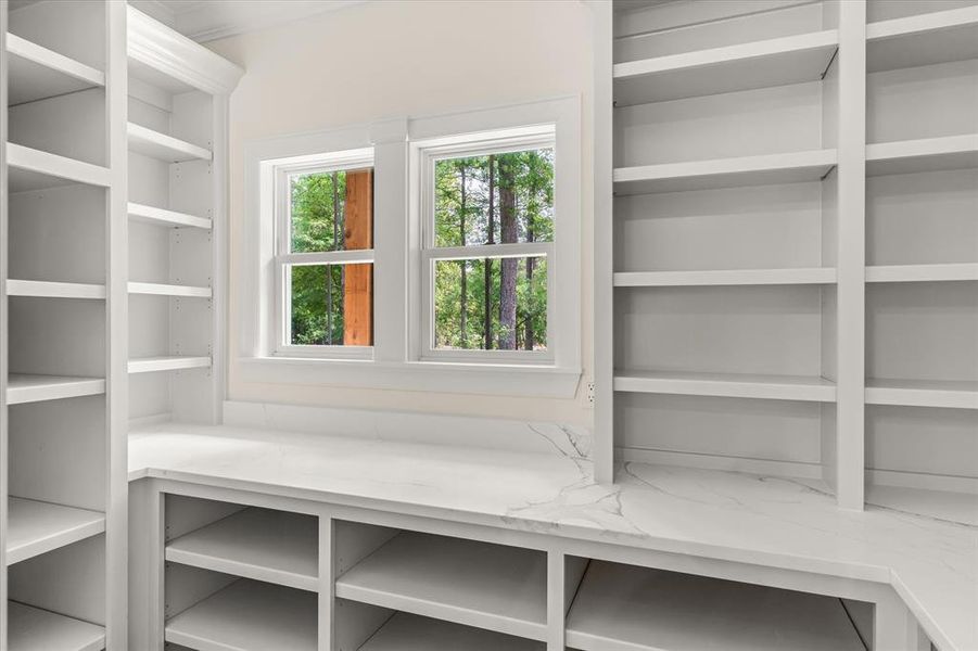 Image 33 of a home in .