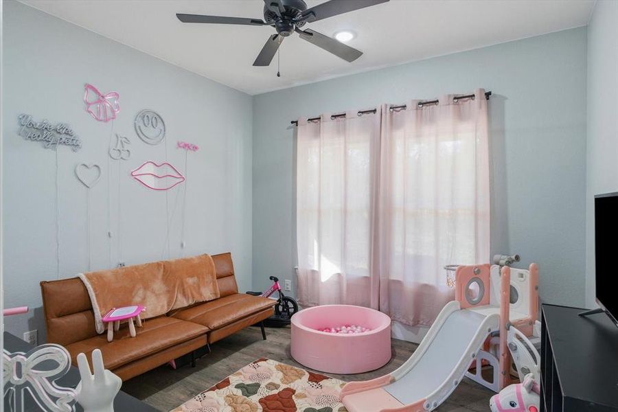 Furnished interior view inside a new home in , Emory (Image 8).