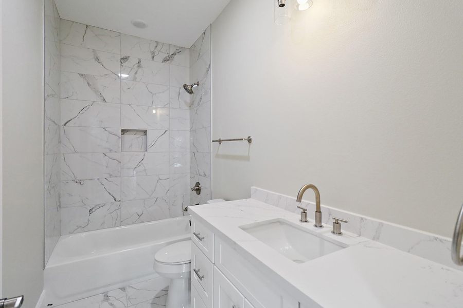 Image 25 of a home in .