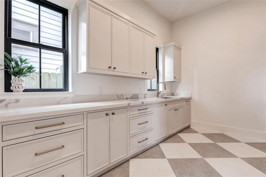 Furnished interior view inside a new home in , Houston (Image 13).