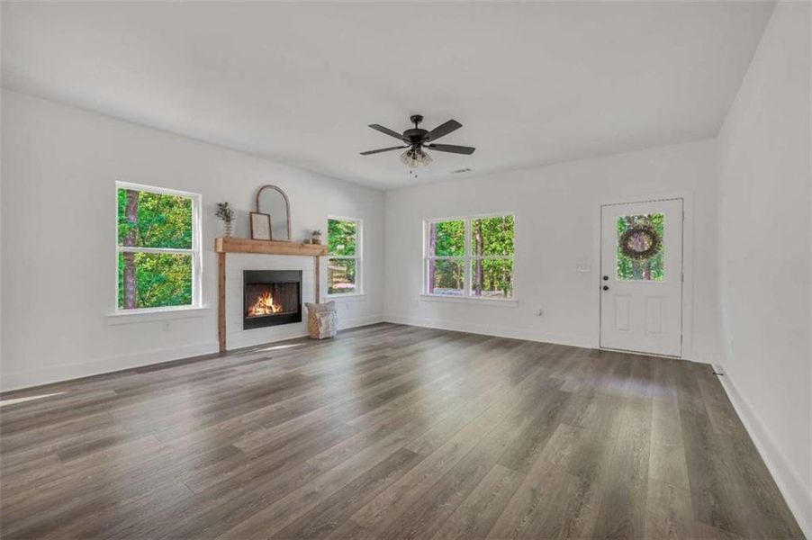 Spacious, unfurnished interior of a new home in , Covington (Image 19).