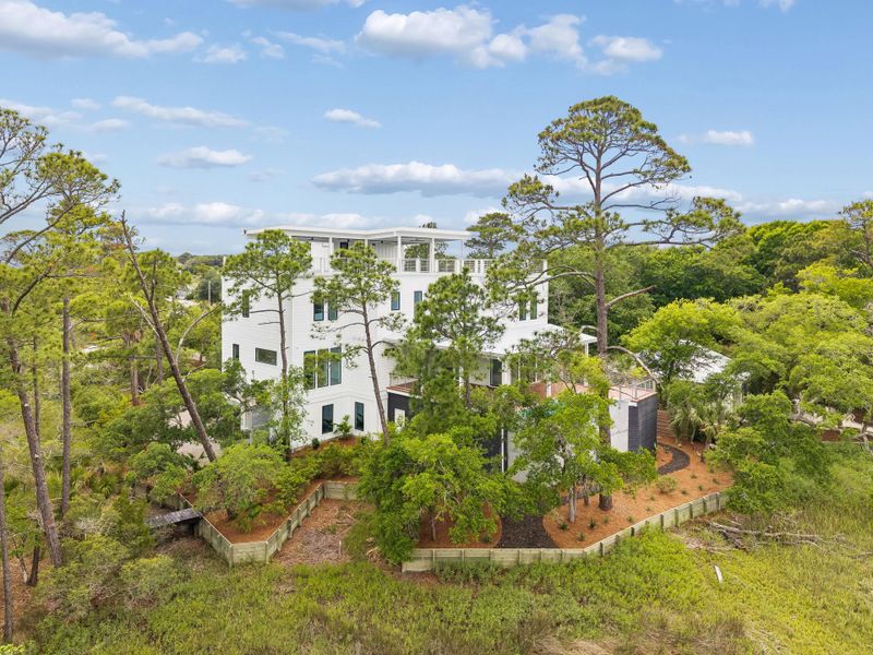 Image 95 of a home in .
