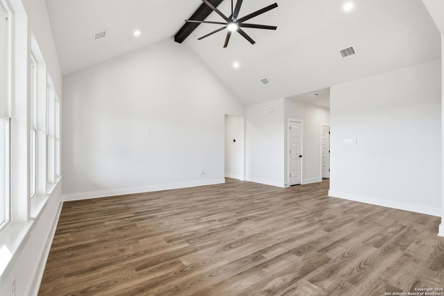 Spacious, unfurnished interior of a new home in , Spring Branch (Image 18). Spacious, unfurnished interior of a new home in , Spring Branch (Image 18).
