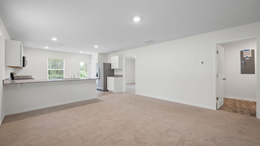 Representative unfurnished interior of a home built from the Lewis by D.R. Horton in Crescent Ridge, Niota (Image 10).