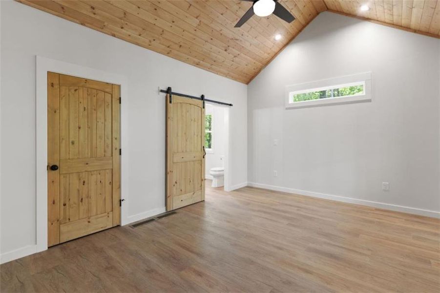 Spacious, unfurnished interior of a new home in , Ellijay (Image 36).