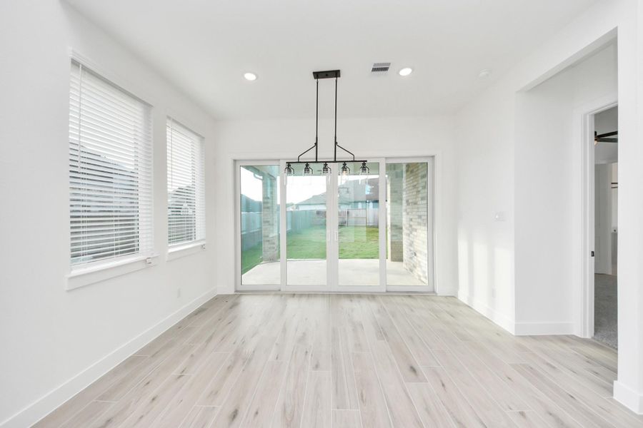 **Photos are representative - not of actual home** **Photos are representative - not of actual home**