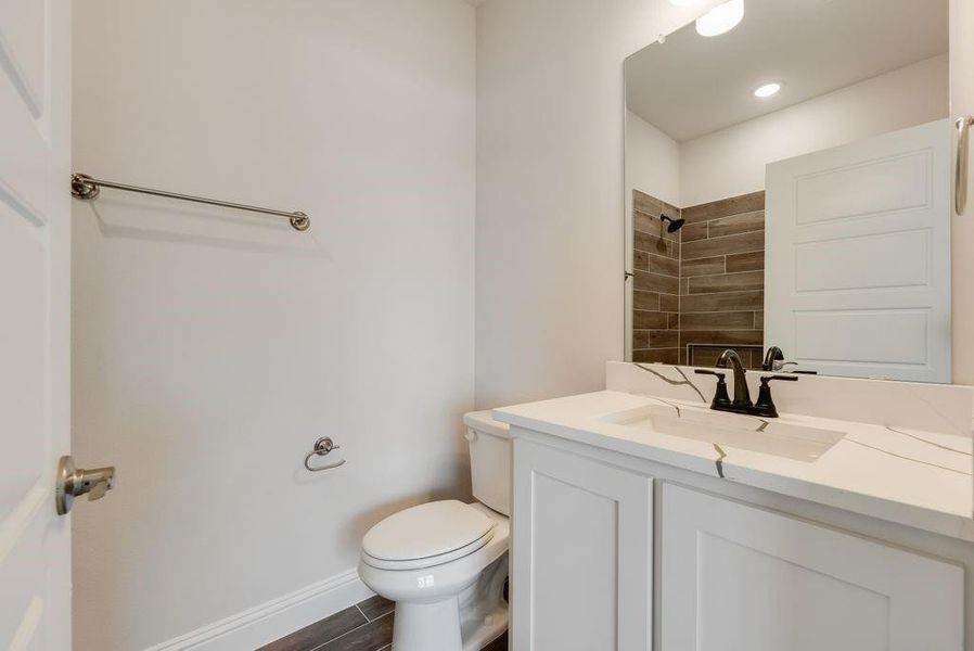 Furnished interior view inside a new home in , Whitesboro (Image 10).