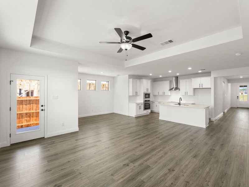 Spacious, unfurnished interior of a new home in Mercer Meadows, Royse City (Image 24).